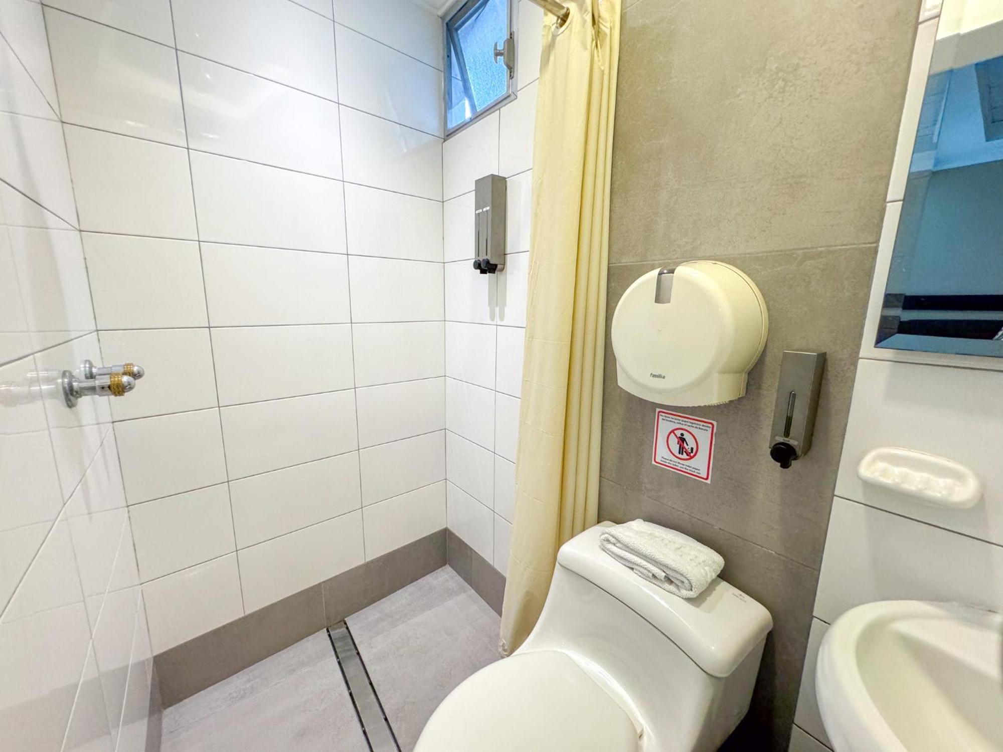 Gh Alexander Hotel Guayaquil Dış mekan fotoğraf
